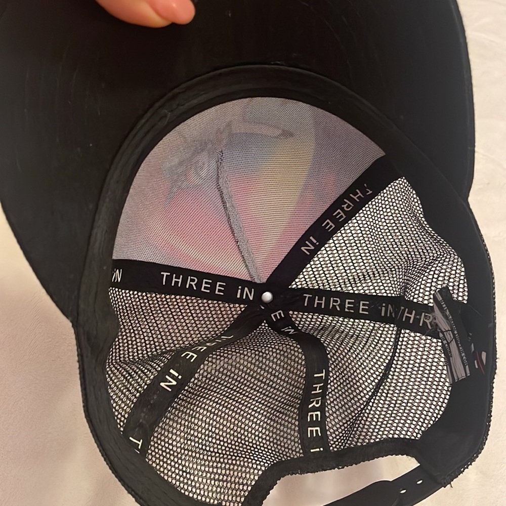 Funky unicorn 🦄 hat 🦋 - Picture 5 of 5